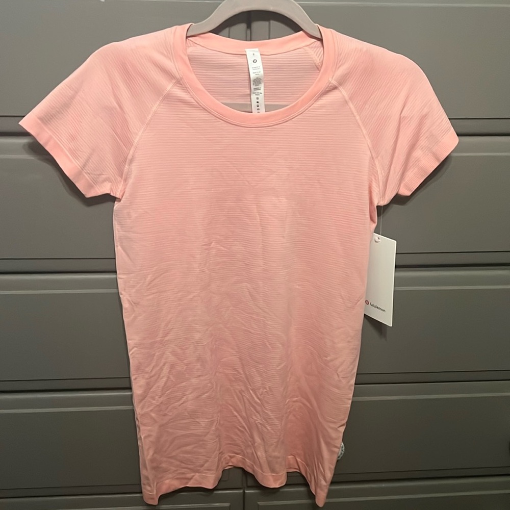 Lululemon Swiftly Tech Sort Sleeve 2.0